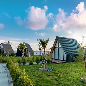 Курортный комплекс Summer Bay Club & By Preference, Сиануквиль